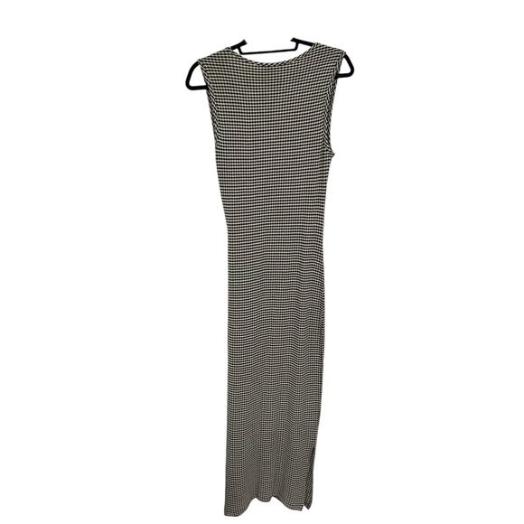 Amour Vert Black and White Maxi Dress - Picture 6 of 6